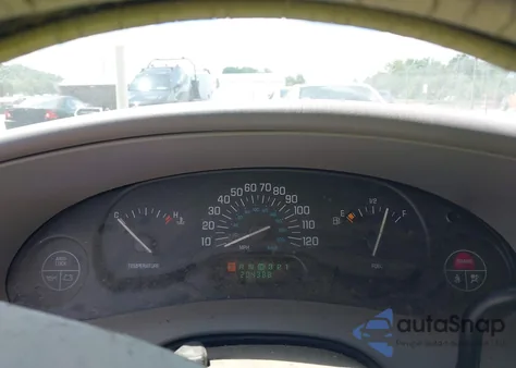 1999 Buick Century Custom из США, поврежденный, VIN 2G4WS52M2X1563188